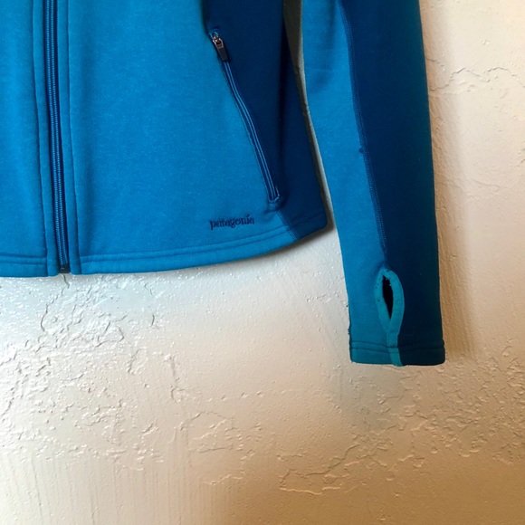 Patagonia zip up Jacket - Picture 3 of 4